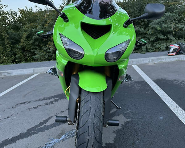 Зелений Кавасакі Ninja 1000 ZX-10R, об'ємом двигуна 1 л та пробігом 21 тис. км за 8100 $, фото 21 на Automoto.ua