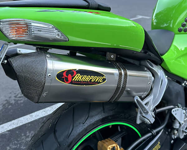 Зелений Кавасакі Ninja 1000 ZX-10R, об'ємом двигуна 1 л та пробігом 21 тис. км за 8100 $, фото 10 на Automoto.ua