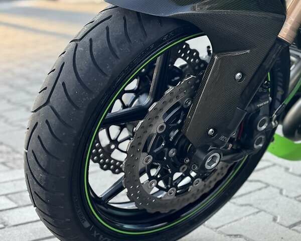 Зелений Кавасакі Ninja 1000 ZX-10R, об'ємом двигуна 1 л та пробігом 28 тис. км за 9999 $, фото 18 на Automoto.ua