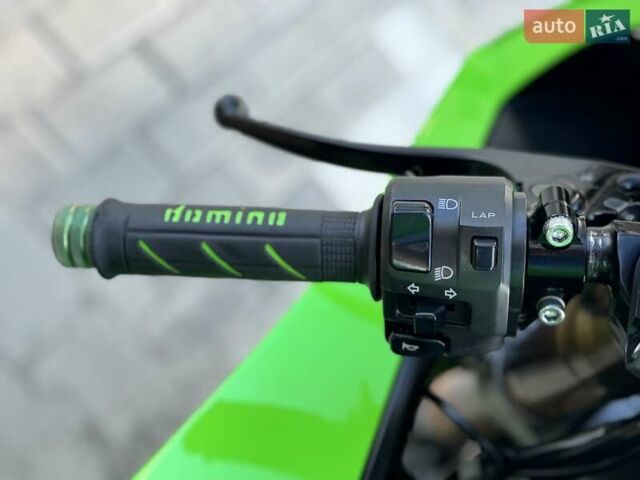 Зелений Кавасакі Ninja 1000 ZX-10R, об'ємом двигуна 1 л та пробігом 28 тис. км за 9999 $, фото 22 на Automoto.ua