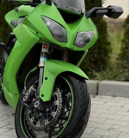 Зеленый Кавасаки Ninja 1000 ZX-10R, объемом двигателя 1 л и пробегом 10 тыс. км за 5500 $, фото 7 на Automoto.ua