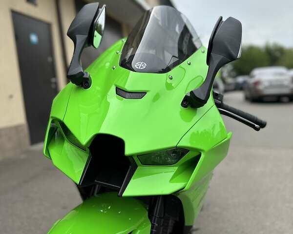 Зеленый Кавасаки Ninja 1000 ZX-10R, объемом двигателя 1 л и пробегом 1 тыс. км за 22999 $, фото 7 на Automoto.ua