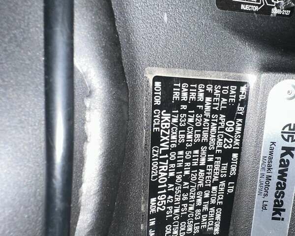 Зеленый Кавасаки Ninja 1000 ZX-10R, объемом двигателя 1 л и пробегом 1 тыс. км за 22999 $, фото 1 на Automoto.ua