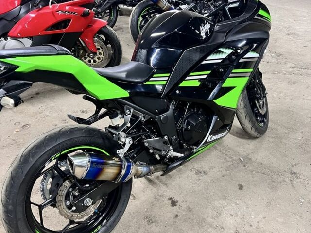 Кавасаки Ninja 250, объемом двигателя 0.25 л и пробегом 0 тыс. км за 3300 $, фото 2 на Automoto.ua