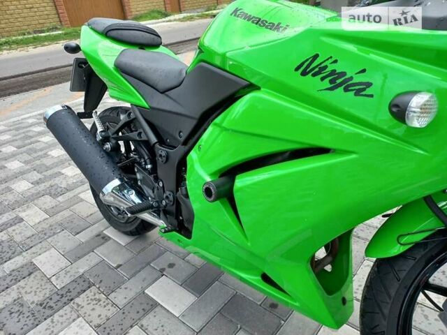 Зелений Кавасакі Ninja 250, об'ємом двигуна 0.25 л та пробігом 7 тис. км за 3500 $, фото 18 на Automoto.ua