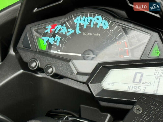 Зеленый Кавасаки Ninja 250, объемом двигателя 0.25 л и пробегом 10 тыс. км за 3800 $, фото 8 на Automoto.ua