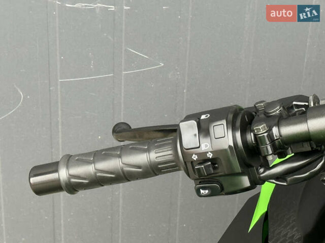 Зеленый Кавасаки Ninja 250, объемом двигателя 0.25 л и пробегом 10 тыс. км за 3800 $, фото 10 на Automoto.ua