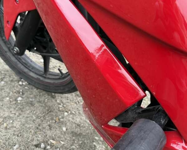 Красный Кавасаки Ninja 250R, объемом двигателя 0.25 л и пробегом 39 тыс. км за 3000 $, фото 8 на Automoto.ua