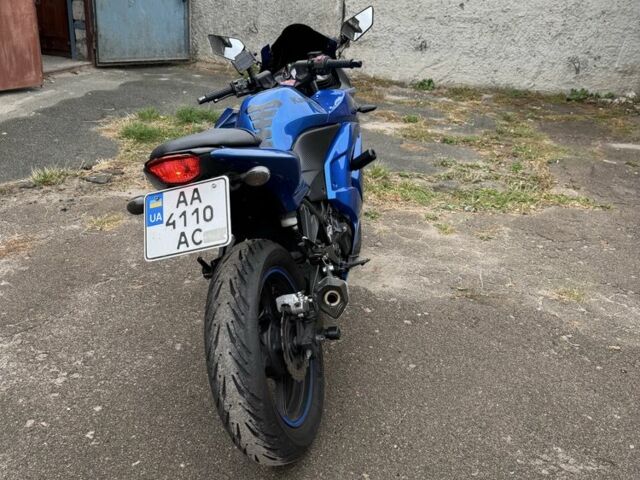 Кавасакі Ninja 250R, об'ємом двигуна 0.25 л та пробігом 0 тис. км за 1600 $, фото 6 на Automoto.ua