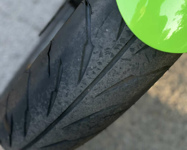 Зелений Кавасакі Ninja 250R, об'ємом двигуна 0.25 л та пробігом 24 тис. км за 3000 $, фото 7 на Automoto.ua