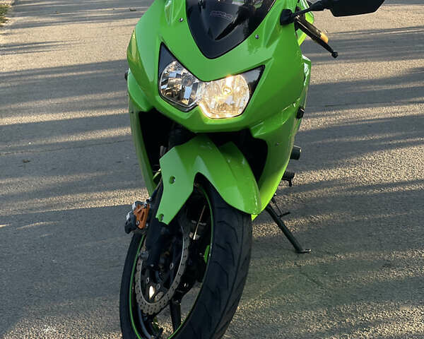 Зелений Кавасакі Ninja 250R, об'ємом двигуна 0.25 л та пробігом 24 тис. км за 3000 $, фото 6 на Automoto.ua