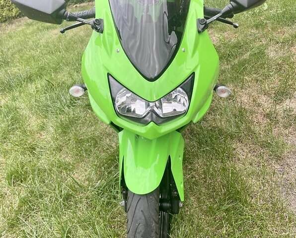 Зеленый Кавасаки Ninja 250R, объемом двигателя 0.25 л и пробегом 24 тыс. км за 5500 $, фото 5 на Automoto.ua