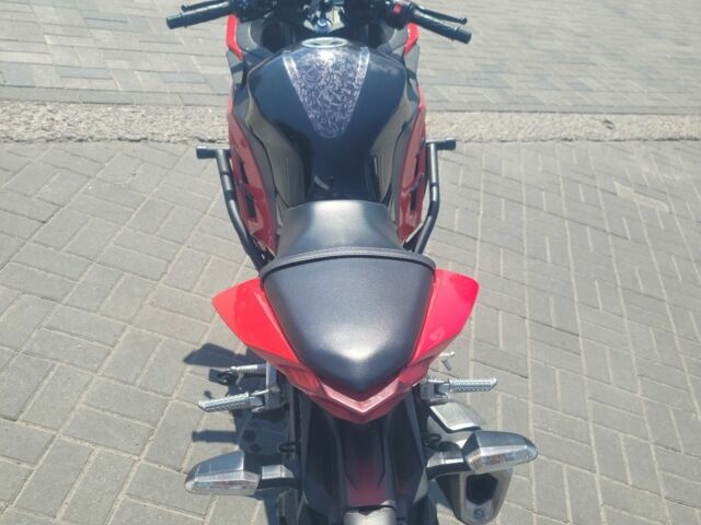 Кавасаки Ninja 300, объемом двигателя 0.3 л и пробегом 0 тыс. км за 3400 $, фото 3 на Automoto.ua