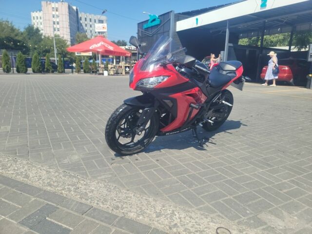 Кавасаки Ninja 300, объемом двигателя 0.3 л и пробегом 0 тыс. км за 3400 $, фото 2 на Automoto.ua