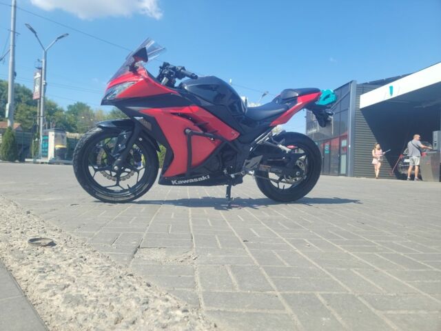 Кавасаки Ninja 300, объемом двигателя 0.3 л и пробегом 0 тыс. км за 3400 $, фото 6 на Automoto.ua
