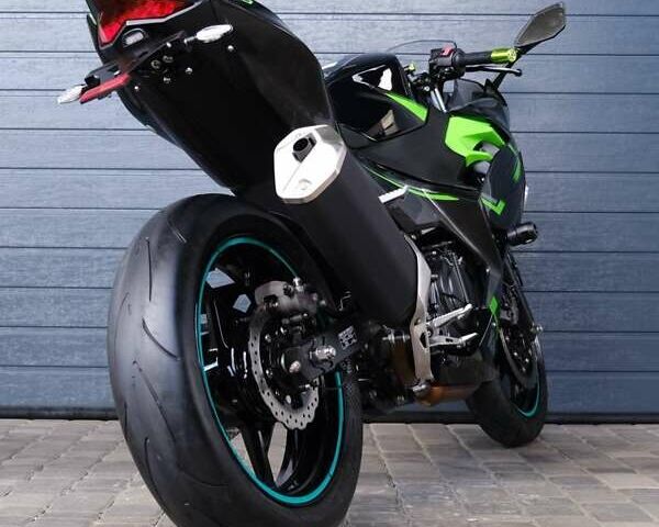 Чорний Кавасакі Ninja 400, об'ємом двигуна 0.4 л та пробігом 38 тис. км за 4900 $, фото 4 на Automoto.ua