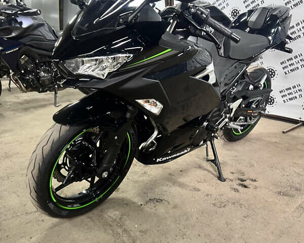 Черный Кавасаки Ninja 400, объемом двигателя 0.4 л и пробегом 9 тыс. км за 5200 $, фото 3 на Automoto.ua