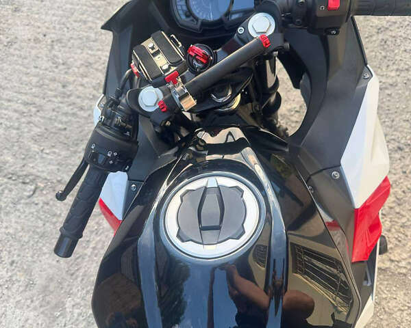 Черный Кавасаки Ninja 400, объемом двигателя 0.4 л и пробегом 8 тыс. км за 6200 $, фото 5 на Automoto.ua