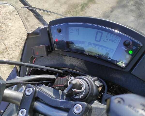 Чорний Кавасакі Ninja 400, об'ємом двигуна 0.4 л та пробігом 27 тис. км за 4350 $, фото 8 на Automoto.ua