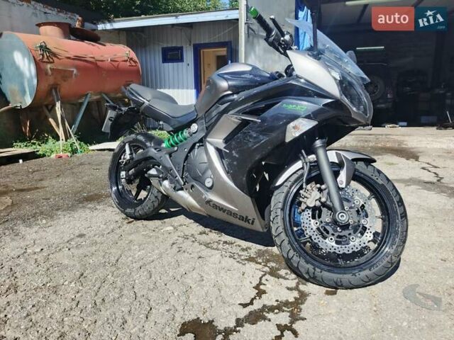 Чорний Кавасакі Ninja 400, об'ємом двигуна 0.4 л та пробігом 28 тис. км за 4700 $, фото 4 на Automoto.ua
