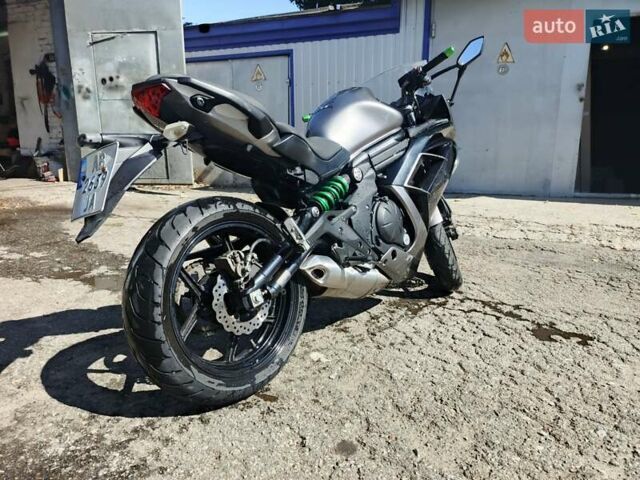 Чорний Кавасакі Ninja 400, об'ємом двигуна 0.4 л та пробігом 28 тис. км за 4700 $, фото 6 на Automoto.ua
