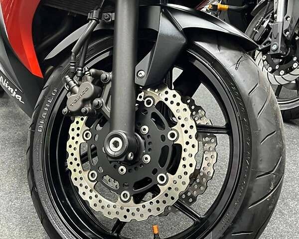 Чорний Кавасакі Ninja 400, об'ємом двигуна 0.4 л та пробігом 23 тис. км за 4800 $, фото 18 на Automoto.ua