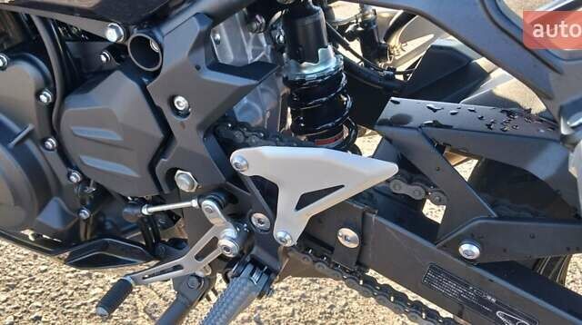 Чорний Кавасакі Ninja 400, об'ємом двигуна 0.4 л та пробігом 15 тис. км за 5500 $, фото 22 на Automoto.ua