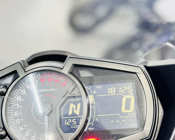 Черный Кавасаки Ninja 400, объемом двигателя 0.4 л и пробегом 18 тыс. км за 5600 $, фото 7 на Automoto.ua