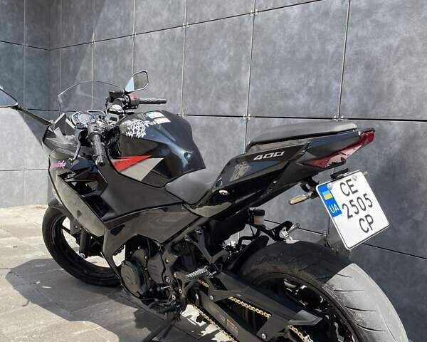 Черный Кавасаки Ninja 400, объемом двигателя 0.4 л и пробегом 24 тыс. км за 5000 $, фото 3 на Automoto.ua