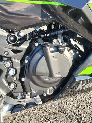 Чорний Кавасакі Ninja 400, об'ємом двигуна 0.4 л та пробігом 15 тис. км за 5500 $, фото 14 на Automoto.ua