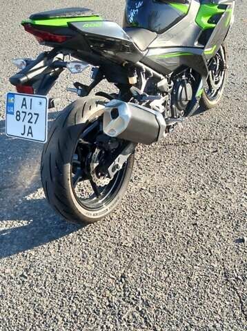Чорний Кавасакі Ninja 400, об'ємом двигуна 0.4 л та пробігом 15 тис. км за 5500 $, фото 8 на Automoto.ua