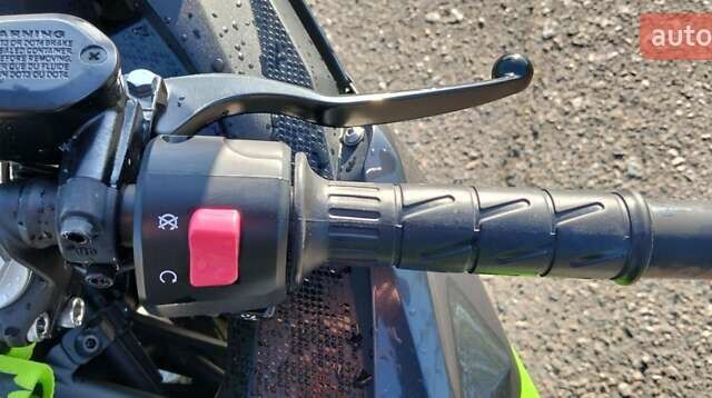 Чорний Кавасакі Ninja 400, об'ємом двигуна 0.4 л та пробігом 15 тис. км за 5500 $, фото 13 на Automoto.ua