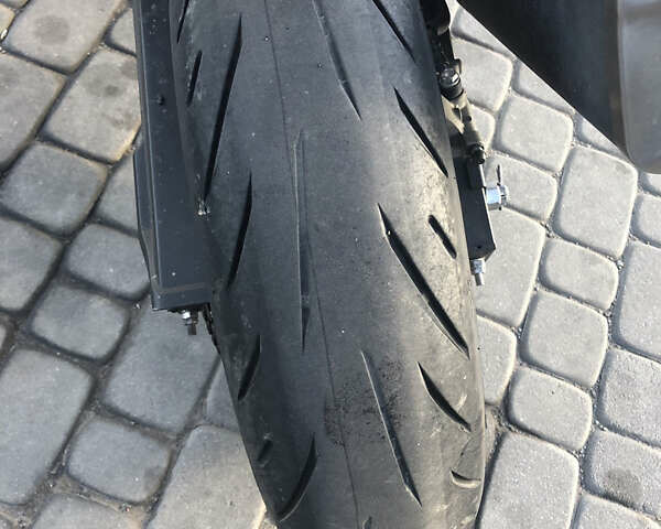 Чорний Кавасакі Ninja 400, об'ємом двигуна 0.4 л та пробігом 27 тис. км за 5700 $, фото 9 на Automoto.ua