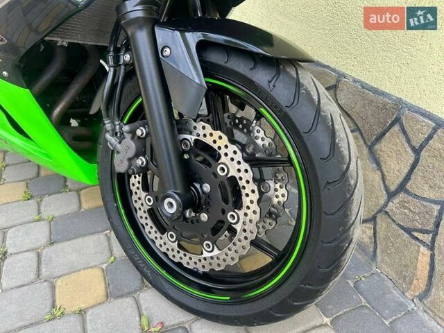 Кавасаки Ninja 400, объемом двигателя 0.4 л и пробегом 12 тыс. км за 4200 $, фото 8 на Automoto.ua