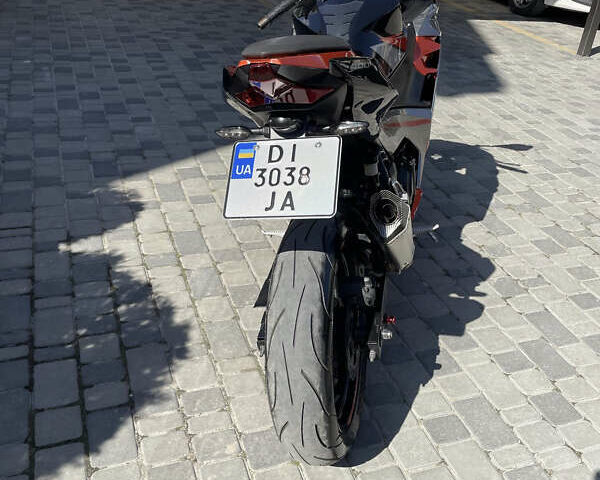 Кавасакі Ninja 400, об'ємом двигуна 0.4 л та пробігом 31 тис. км за 5100 $, фото 7 на Automoto.ua
