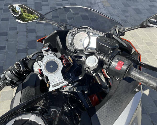 Кавасакі Ninja 400, об'ємом двигуна 0.4 л та пробігом 31 тис. км за 5100 $, фото 10 на Automoto.ua