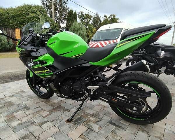 Кавасаки Ninja 400, объемом двигателя 0.4 л и пробегом 8 тыс. км за 5400 $, фото 11 на Automoto.ua