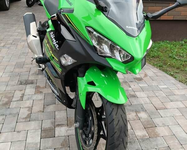 Кавасаки Ninja 400, объемом двигателя 0.4 л и пробегом 8 тыс. км за 5400 $, фото 10 на Automoto.ua