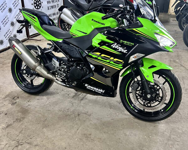 Кавасаки Ninja 400, объемом двигателя 0.4 л и пробегом 20 тыс. км за 5300 $, фото 1 на Automoto.ua