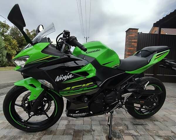 Кавасаки Ninja 400, объемом двигателя 0.4 л и пробегом 8 тыс. км за 5400 $, фото 12 на Automoto.ua