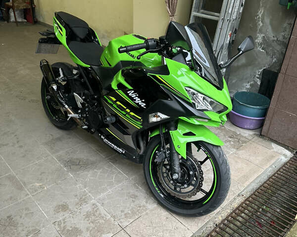 Кавасаки Ninja 400, объемом двигателя 0.4 л и пробегом 14 тыс. км за 5500 $, фото 8 на Automoto.ua