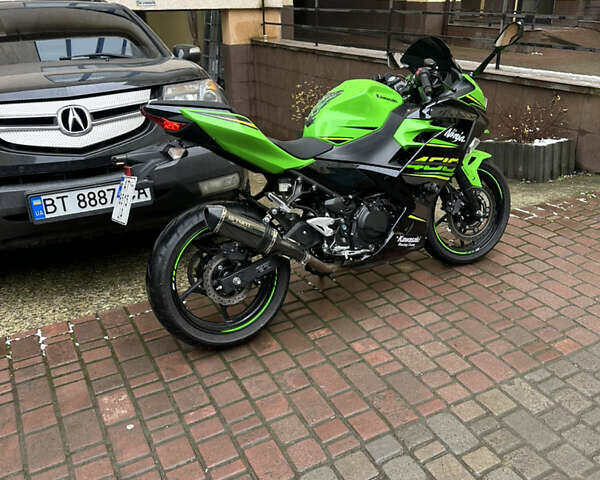 Кавасаки Ninja 400, объемом двигателя 0.4 л и пробегом 14 тыс. км за 5500 $, фото 2 на Automoto.ua