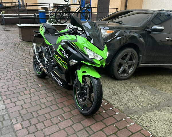Кавасаки Ninja 400, объемом двигателя 0.4 л и пробегом 14 тыс. км за 5500 $, фото 4 на Automoto.ua
