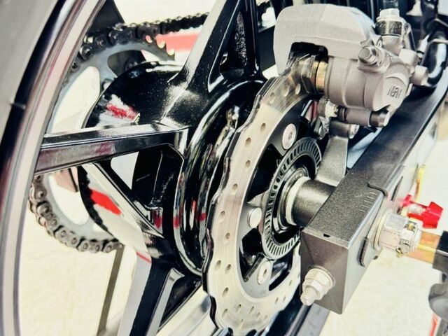 Кавасакі Ninja 400, об'ємом двигуна 0.4 л та пробігом 0 тис. км за 5600 $, фото 10 на Automoto.ua