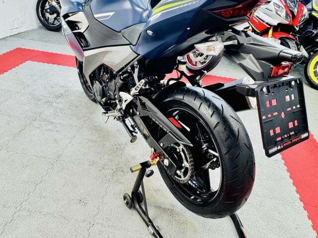 Кавасакі Ninja 400, об'ємом двигуна 0.4 л та пробігом 0 тис. км за 5600 $, фото 4 на Automoto.ua