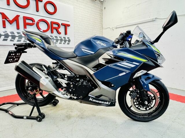 Кавасакі Ninja 400, об'ємом двигуна 0.4 л та пробігом 0 тис. км за 5600 $, фото 2 на Automoto.ua