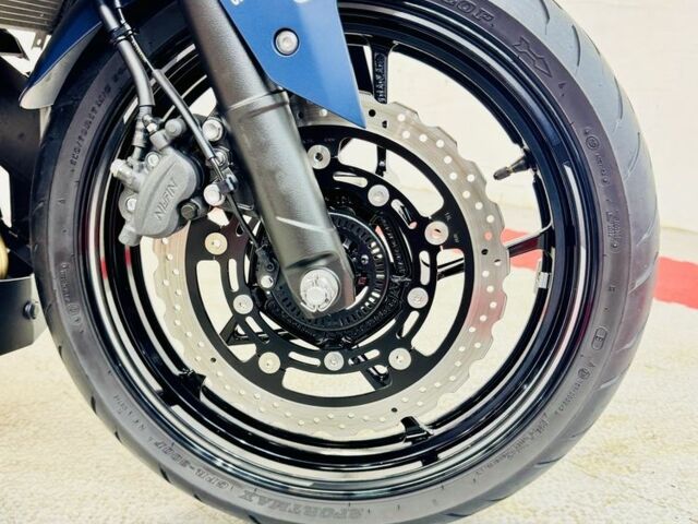 Кавасакі Ninja 400, об'ємом двигуна 0.4 л та пробігом 0 тис. км за 5600 $, фото 7 на Automoto.ua