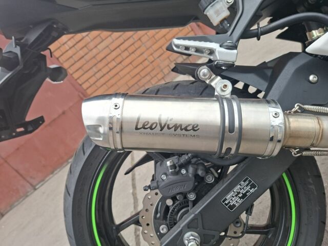 Кавасакі Ninja 400, об'ємом двигуна 0 л та пробігом 0 тис. км за 5700 $, фото 3 на Automoto.ua