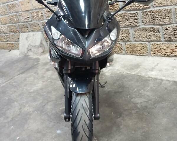Кавасаки Ninja 400, объемом двигателя 0 л и пробегом 28 тыс. км за 3600 $, фото 2 на Automoto.ua