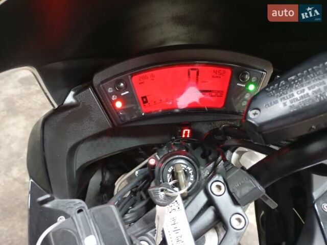Кавасаки Ninja 400, объемом двигателя 0 л и пробегом 28 тыс. км за 3600 $, фото 4 на Automoto.ua
